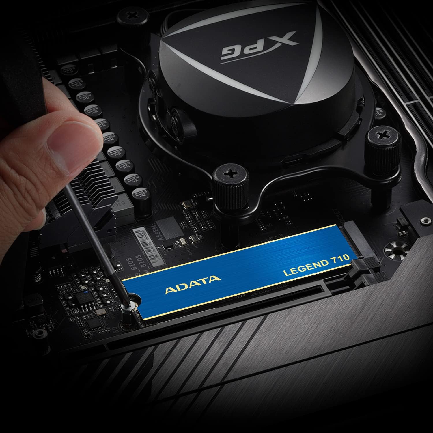 ADATA 2TB SSD Legend 900 PCIe Gen4x4 NVMe M.2 Internal Gaming SSD Up to 7,000 MB/s PS5 Compatible (SLEG-900-2TCS)