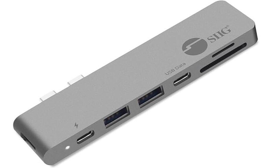 compact thunderbolt 3 hub
