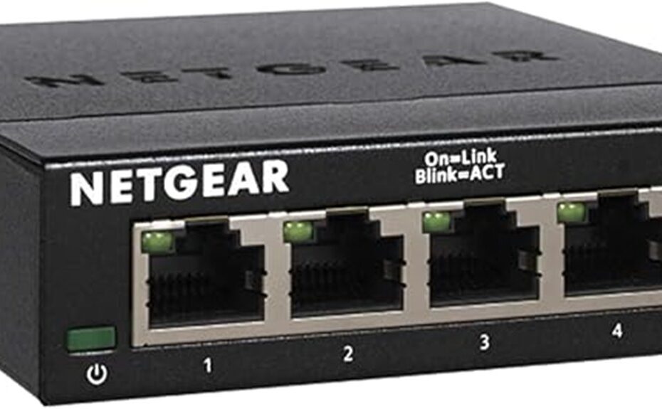 compact unmanaged 5 port switch